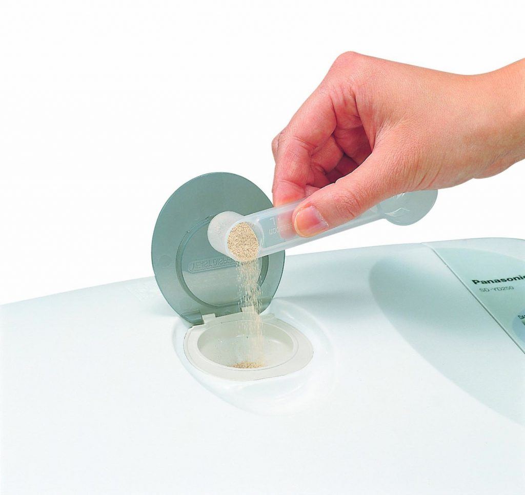 Panasonic SDYD250 Automatic Bread Maker Review Make Bread At Home