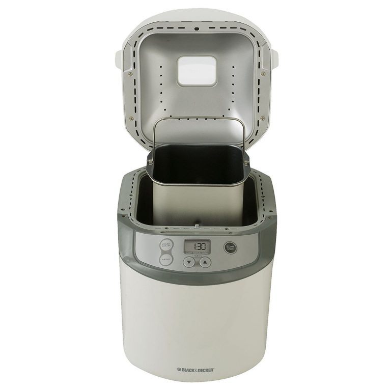 Black & Decker BK1015W 1.5 Pound Bread Machine Review Make Bread At Home