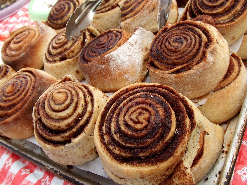 cinnamon rolls in bread machine